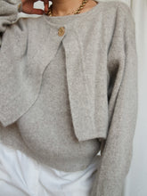 Load image into Gallery viewer, &quot;Elena&quot; knitted jumper
